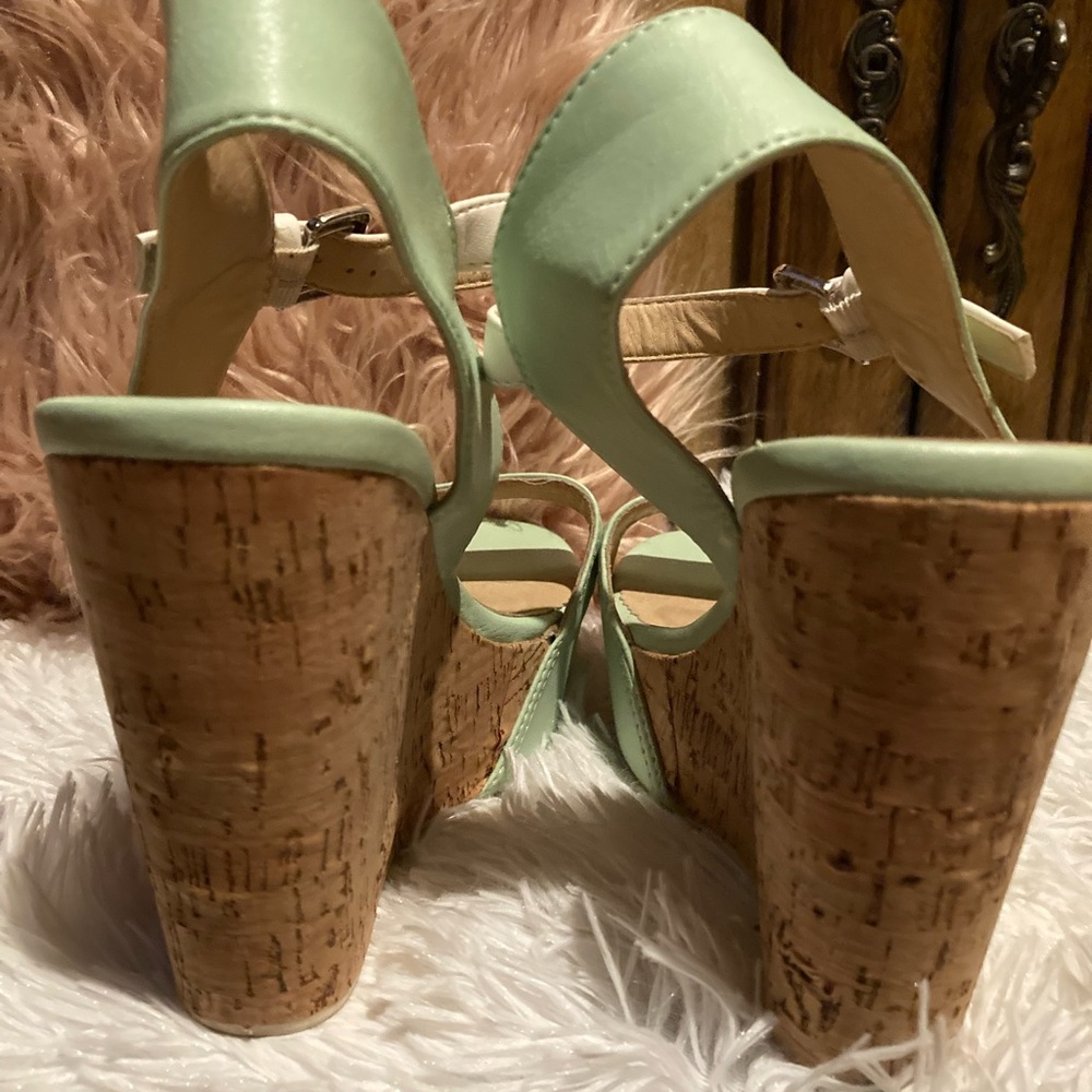 Wedges - Picture 5 of 6
